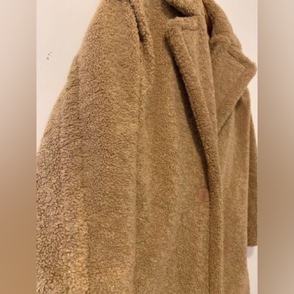 Authentic MAJE Teddy Coat - size XS- S - Picture 3 of 11
